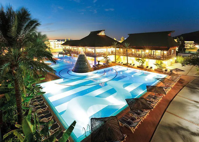 Aqua Fantasy Aquapark & Hotel 5*