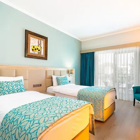 Aqua Fantasy Aquapark & 5* Kusadasi