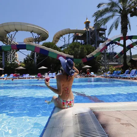 Отель Aqua Fantasy Aquapark & 5*