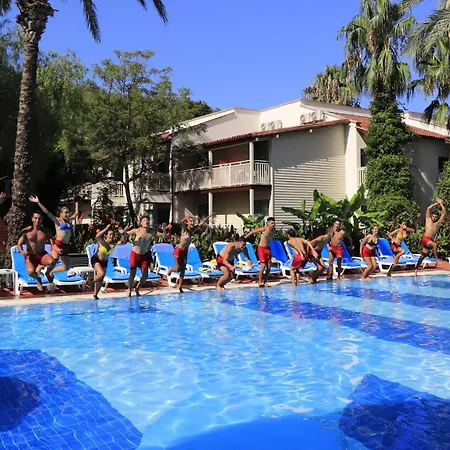Aqua Fantasy Aquapark & 5* Kuşadası