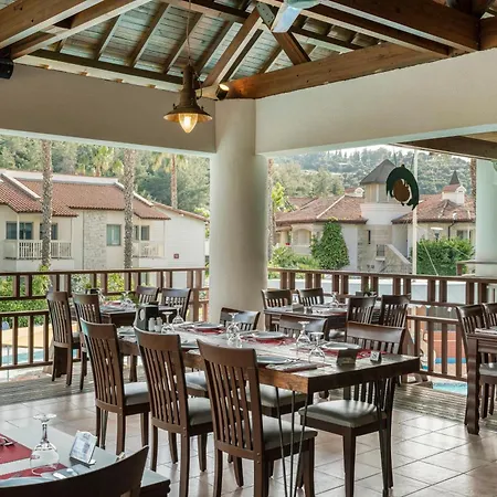 מלון Aqua Fantasy Aquapark & 5*