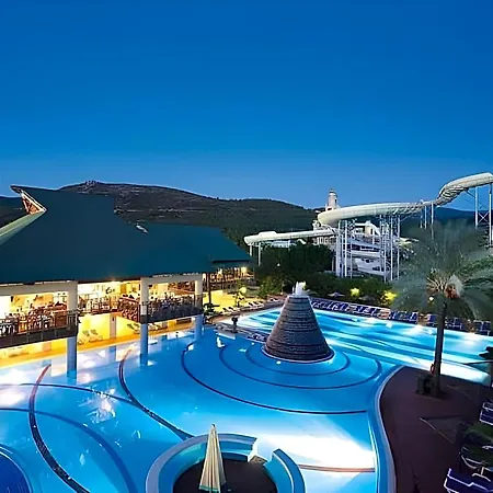 Aqua Fantasy Aquapark & Hotel Kuşadası