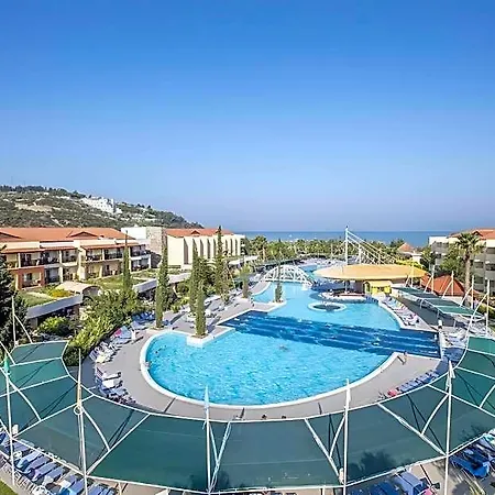 Aqua Fantasy Aquapark & 5* Kuşadası