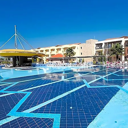 Aqua Fantasy Aquapark & Hotel