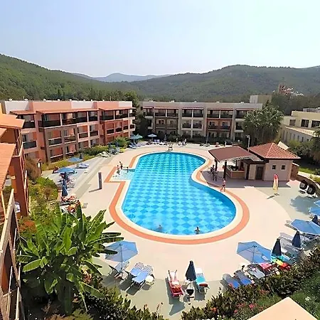 Aqua Fantasy Aquapark & 5* Kuşadası