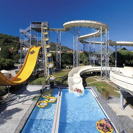 Aqua Fantasy Aquapark & קוסדסי