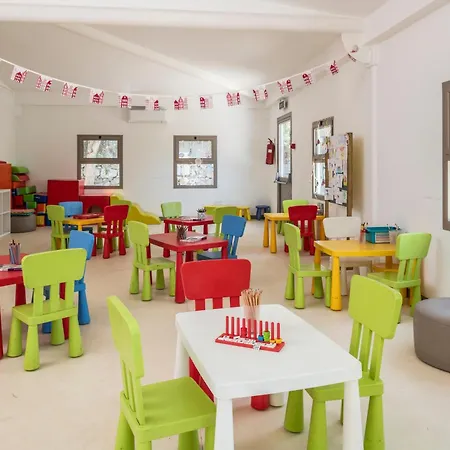 מלון Aqua Fantasy Aquapark & 5*