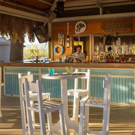 מלון Aqua Fantasy Aquapark & 5*