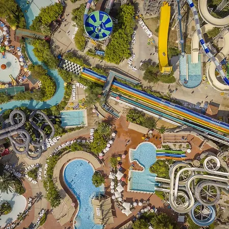 Aqua Fantasy Aquapark & מלון 5*